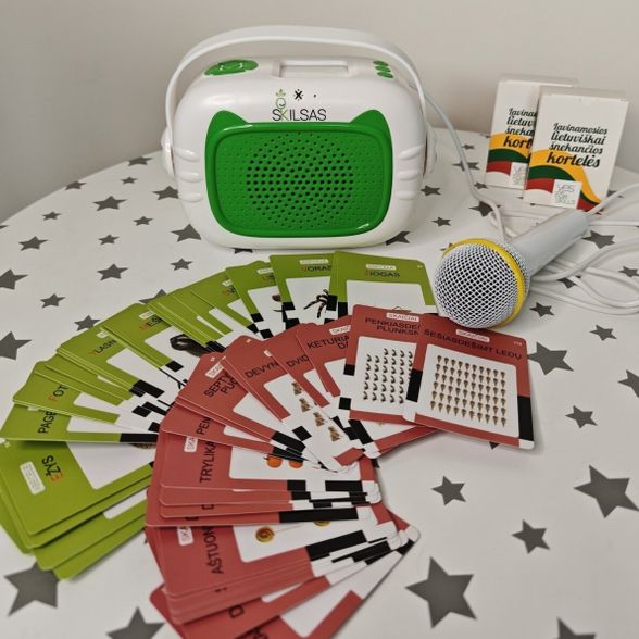 Yes For Skills Skilsas muzikos grotuvas vaikams su mikrofonu ir šnekančiomis kortelėmis (su įrašytomis lietuviškomis dainomis ir pasakomis)