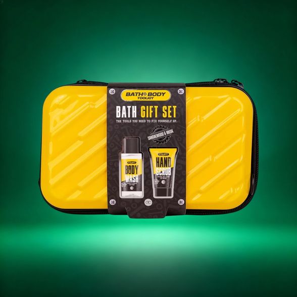Bath set BATH + BODY TOOLKIT in travel hardcase,Incl. 100ml body wash, 50ml hand scrub, fragrance: