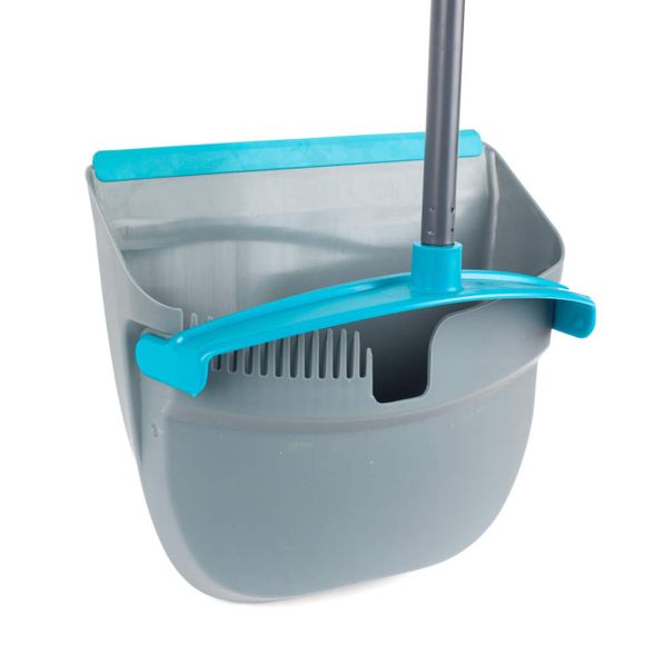 LONG HANDLED DUSTPAN AND BROOM
