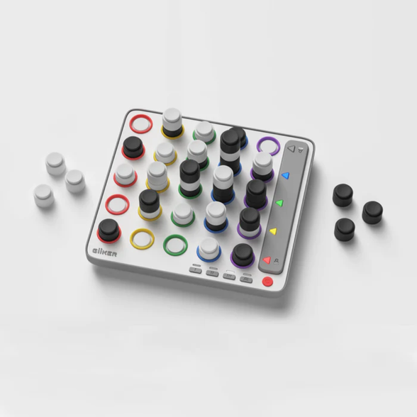 Giiker Smart Four interaktyvi konsolė