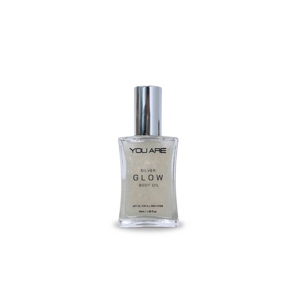 YOU ARE Silver Glow Sausas kūno aliejus su žėručiu, 50 ml
