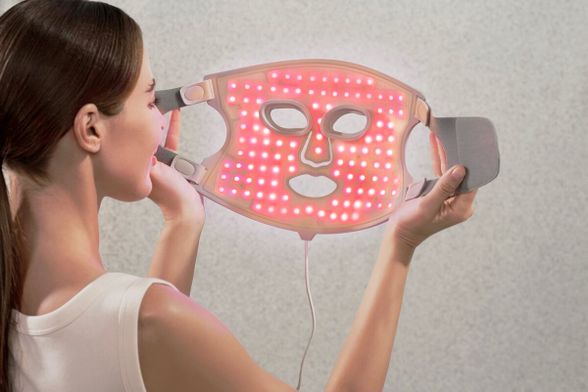 Nanoleaf LED šviesos terapijos veido kauke