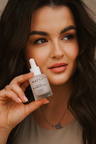 Matsu Marine Niacinamide Serum drėkinamasis veido serumas, 30 ml.